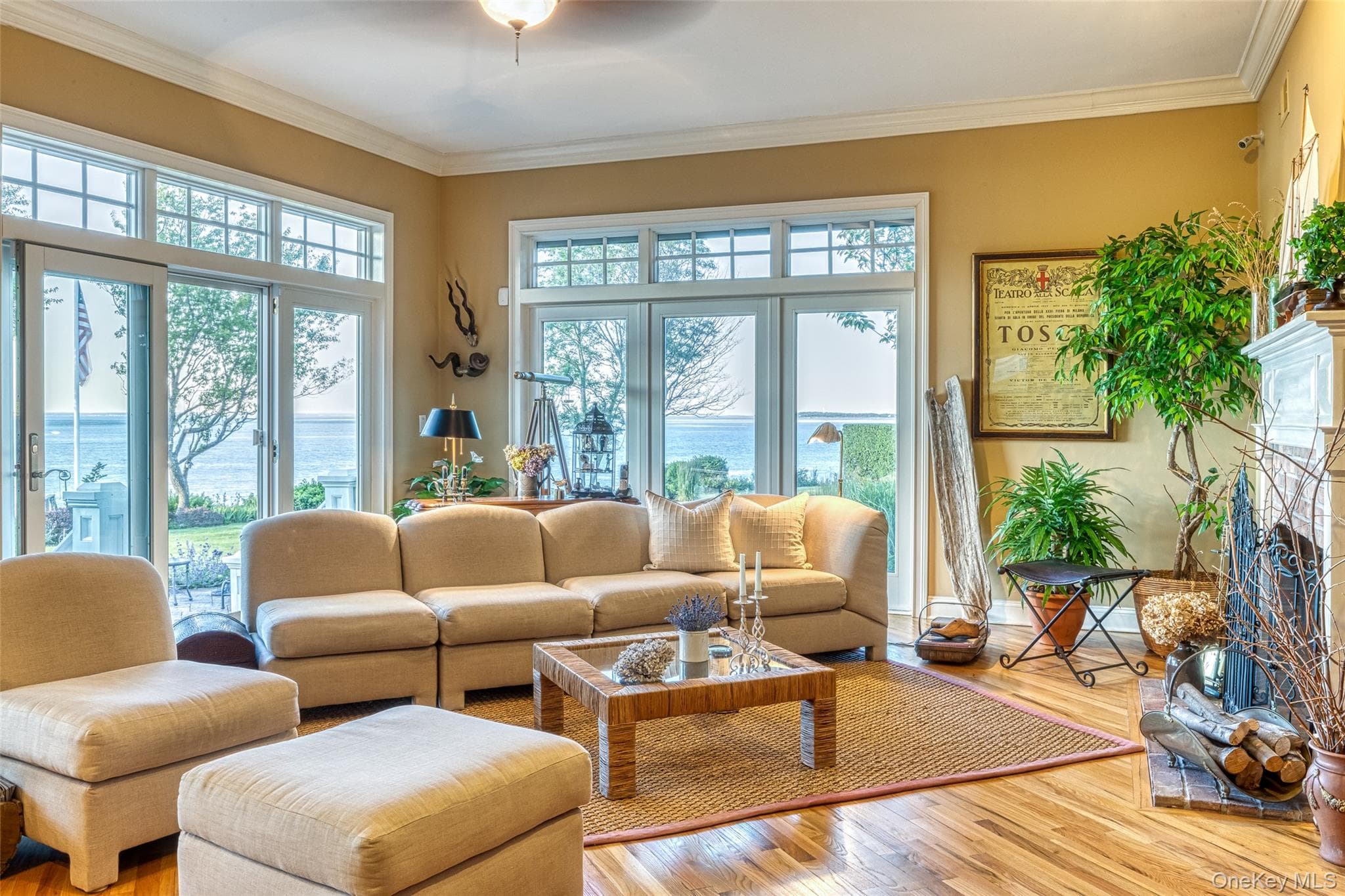 1640 Grandview Drive thumbnail 19