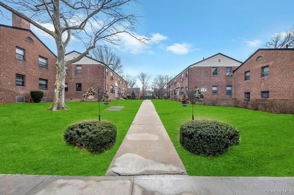 196-72 69th Ave Ave Unit: 1 FL thumbnail 19