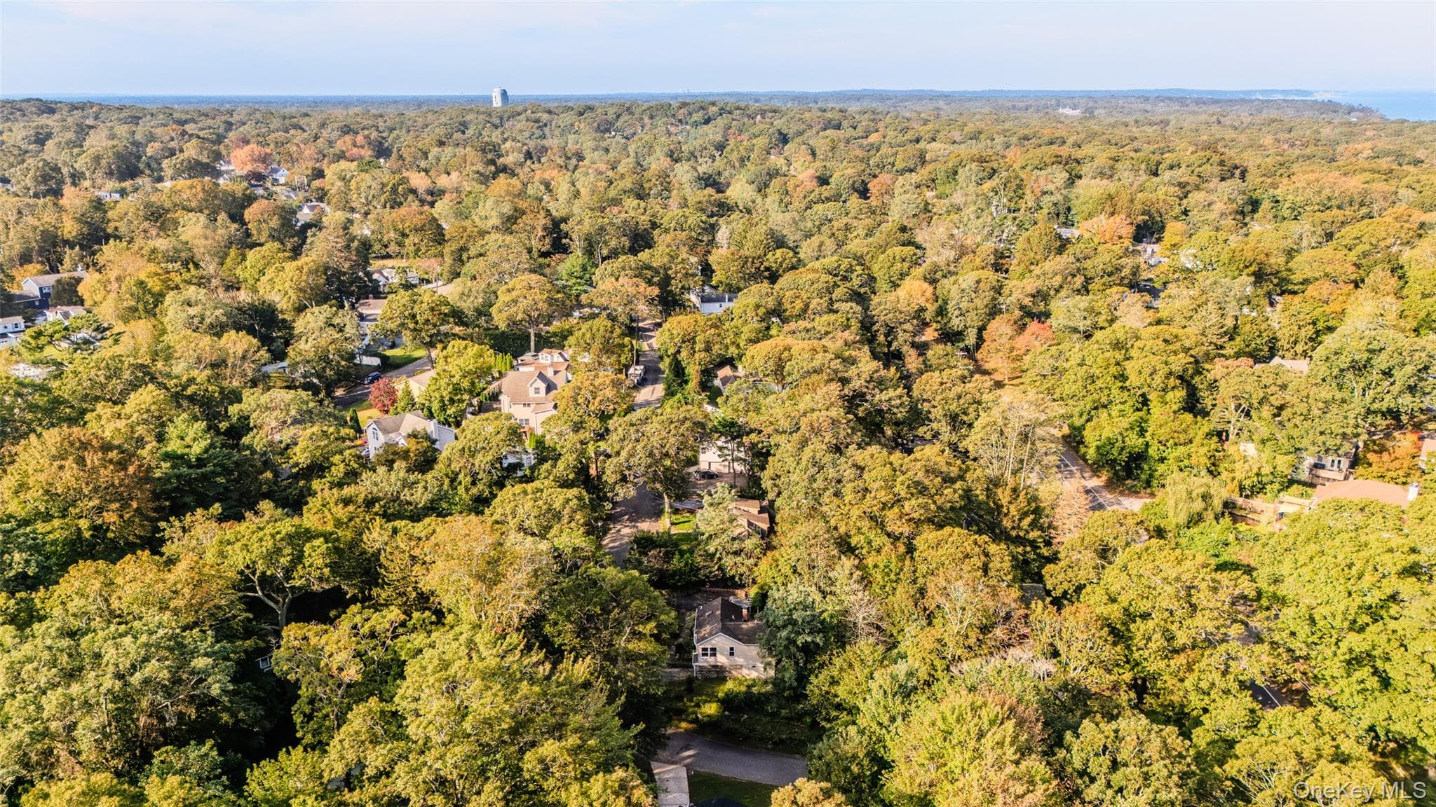 39 Amityville Road thumbnail 32