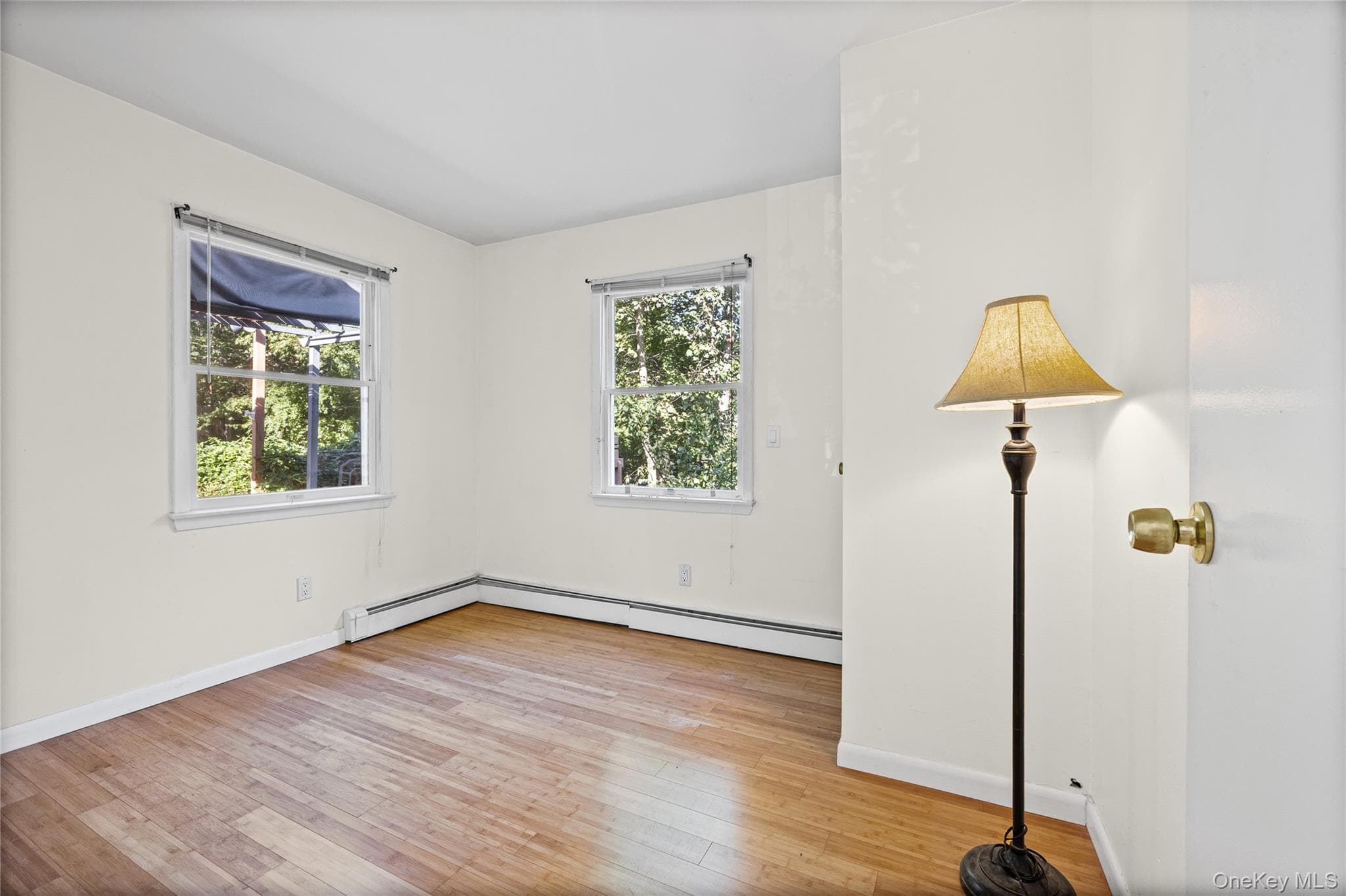39 Amityville Road thumbnail 14