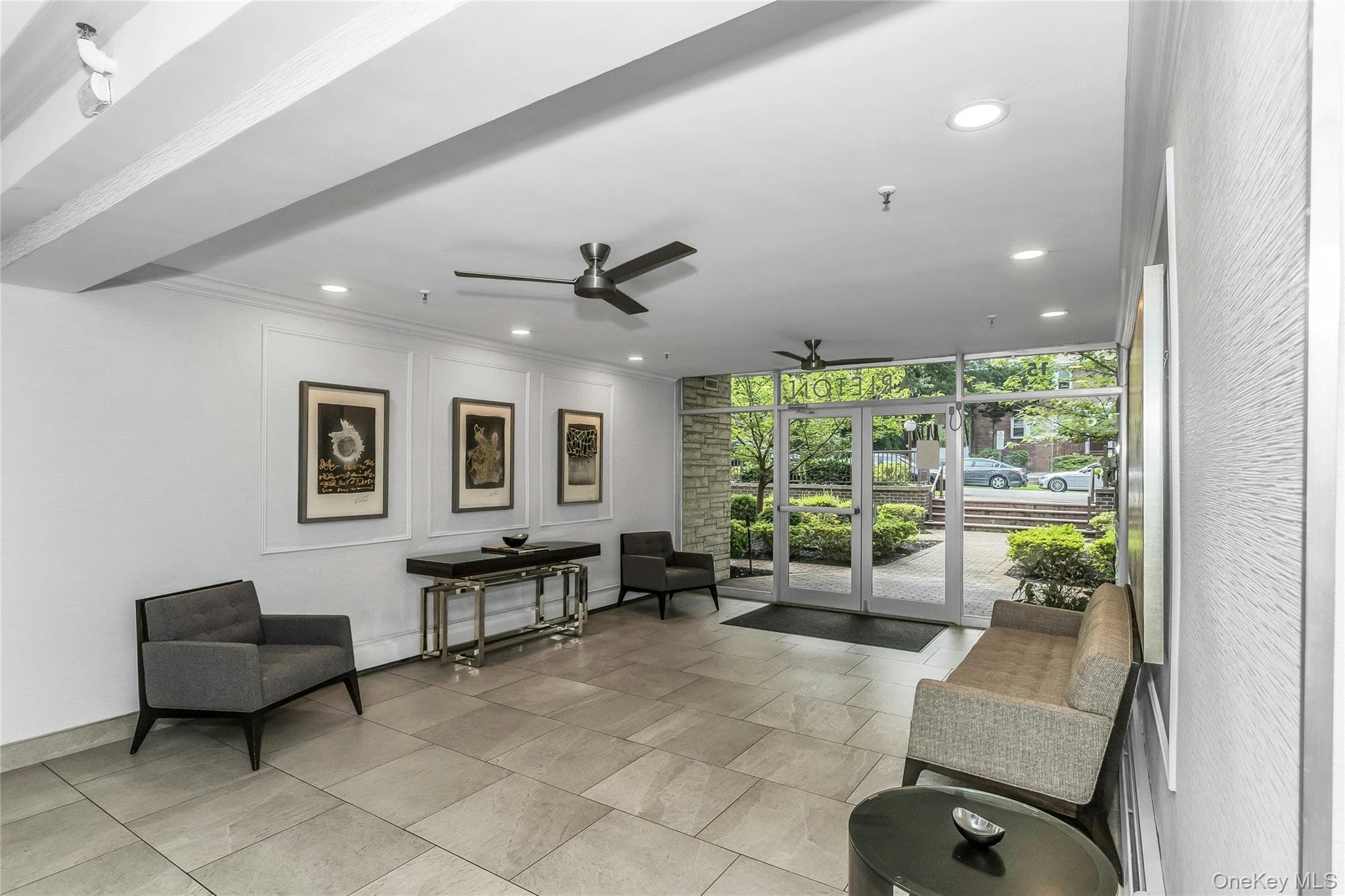 15 Hill Park Avenue Unit: 1C thumbnail 2