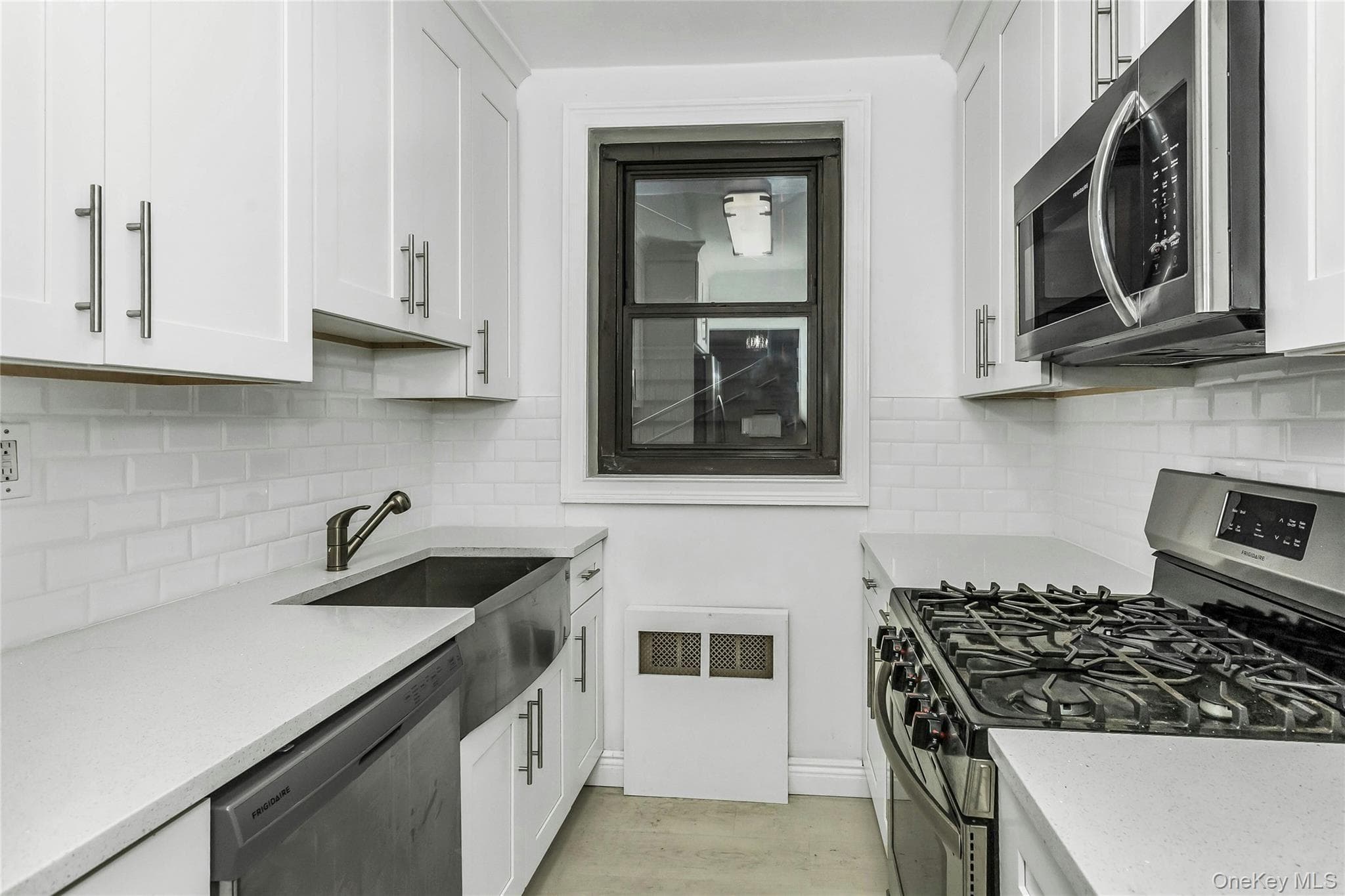 15 Hill Park Avenue Unit: 1C thumbnail 4