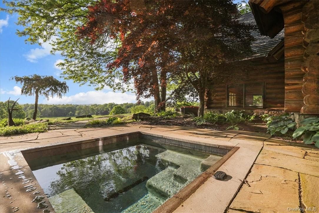 101 Mountain Lodge Rd thumbnail 13
