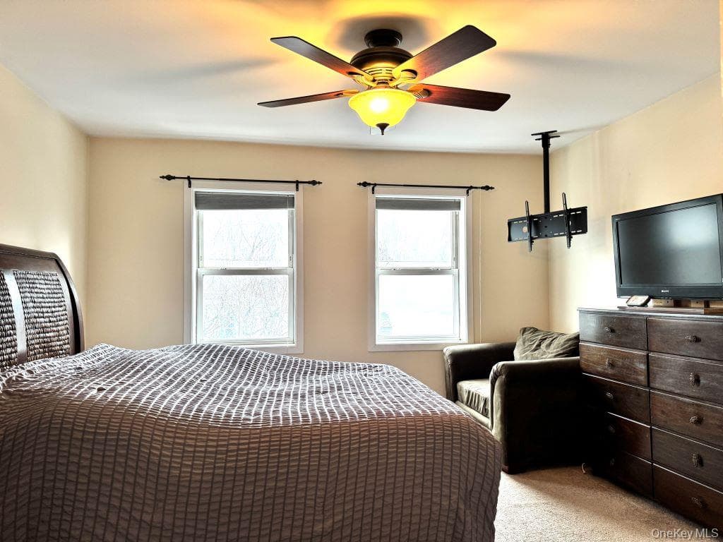 11 Livingston Manor Unit: 11 thumbnail 11