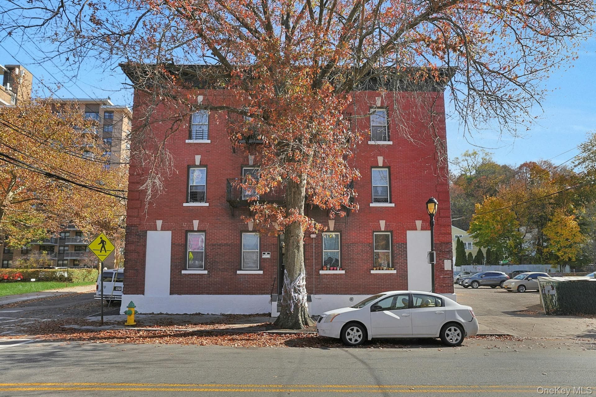 141 Ferris Avenue thumbnail 2