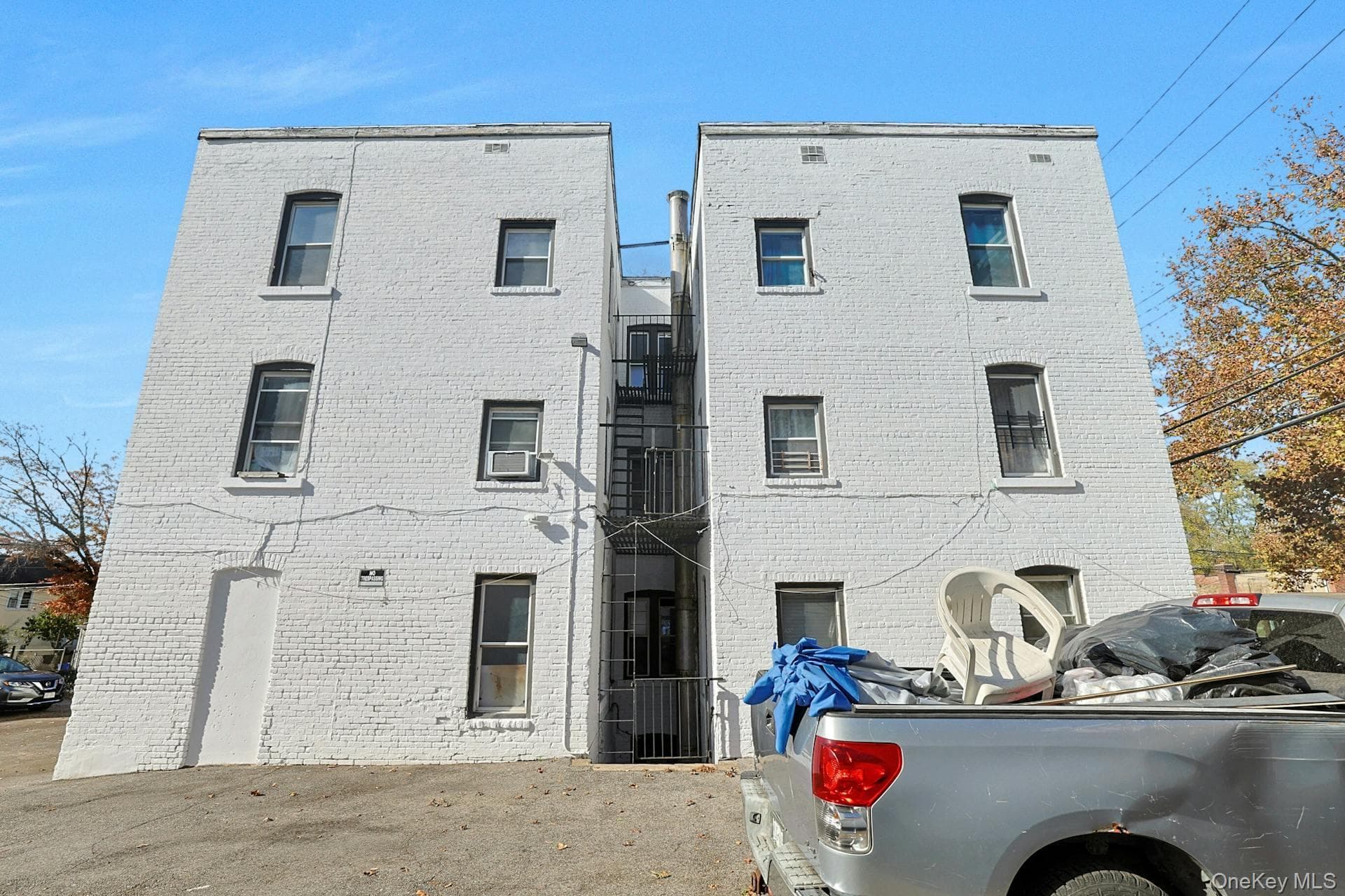 141 Ferris Avenue thumbnail 8