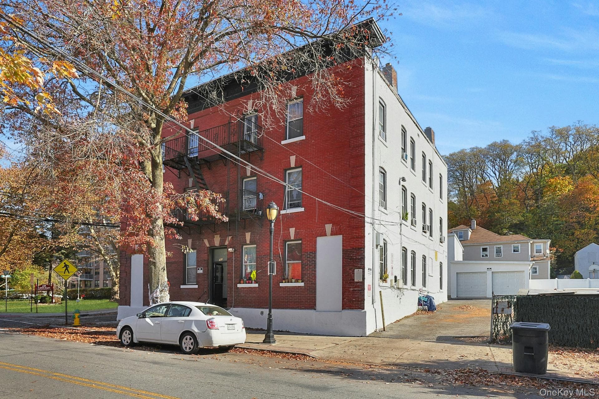 141 Ferris Avenue thumbnail 3
