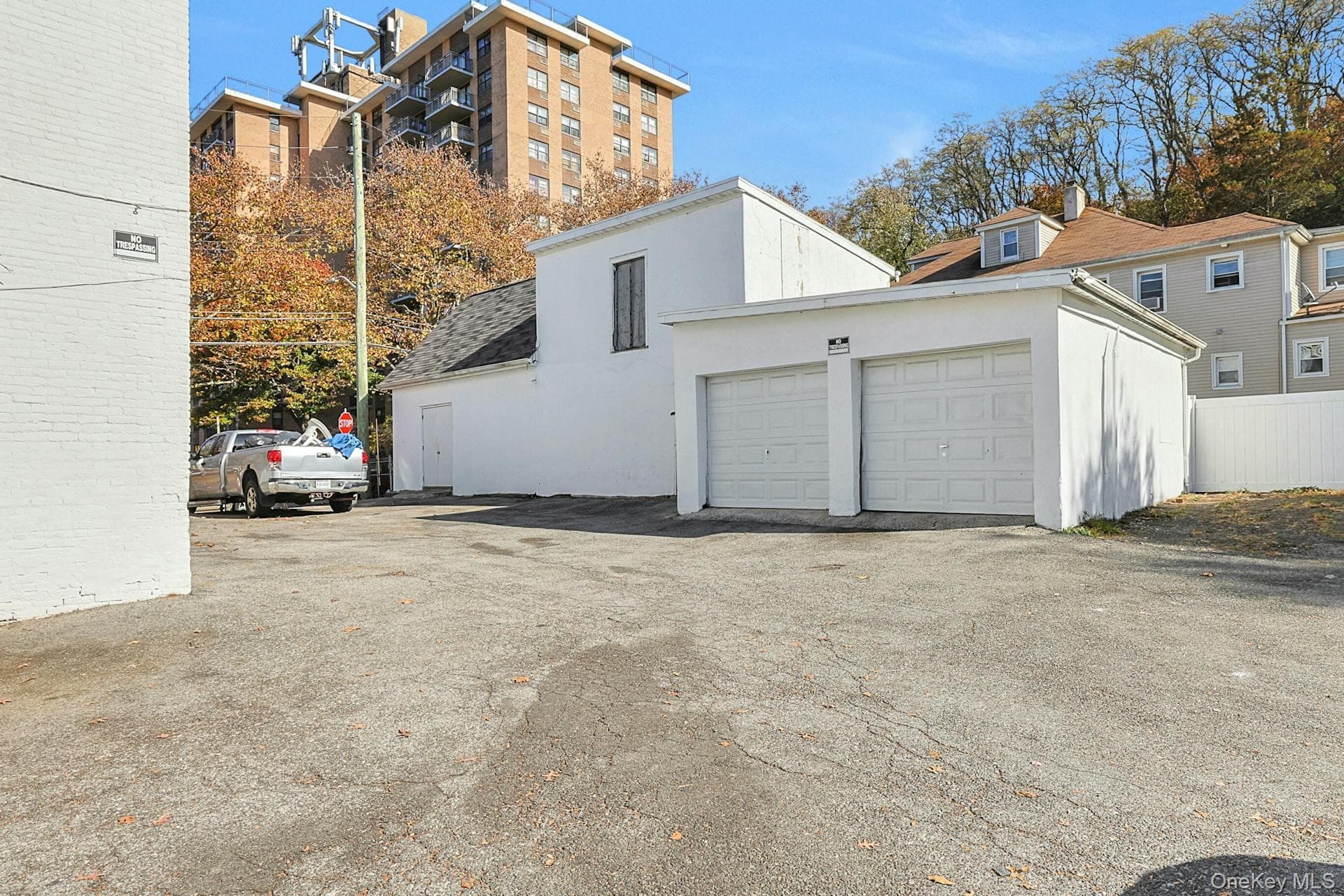 141 Ferris Avenue thumbnail 6