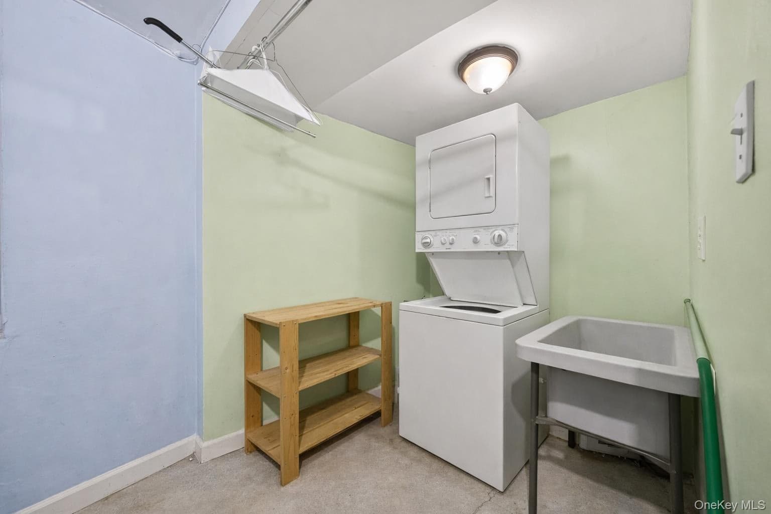 769 Union Avenue thumbnail 14
