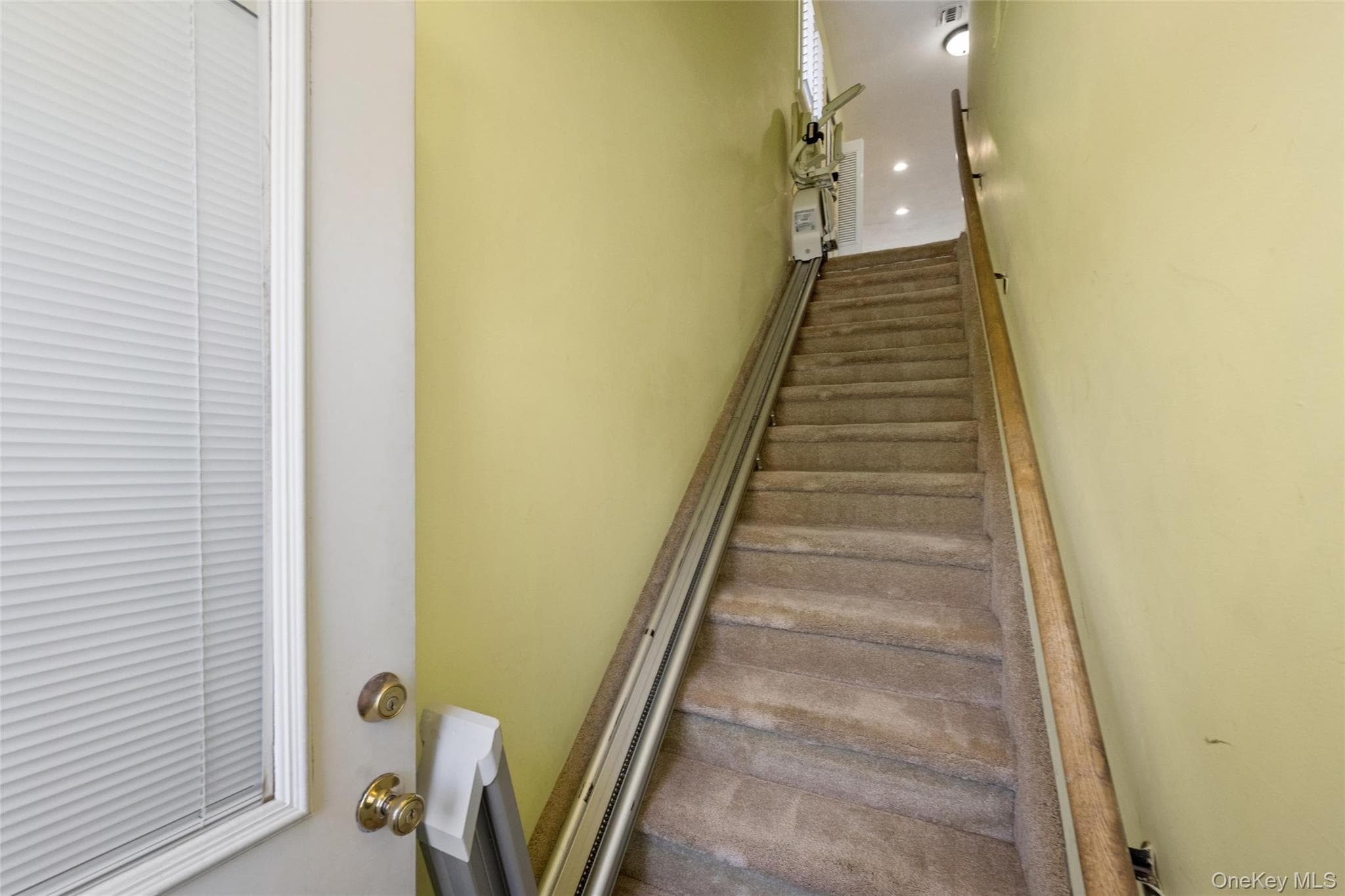 86 W Cambridge Drive Unit: 86 thumbnail 3