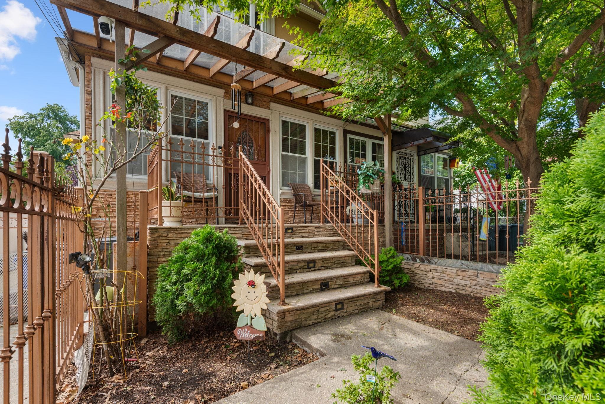 121-36 7th Avenue, College Point
