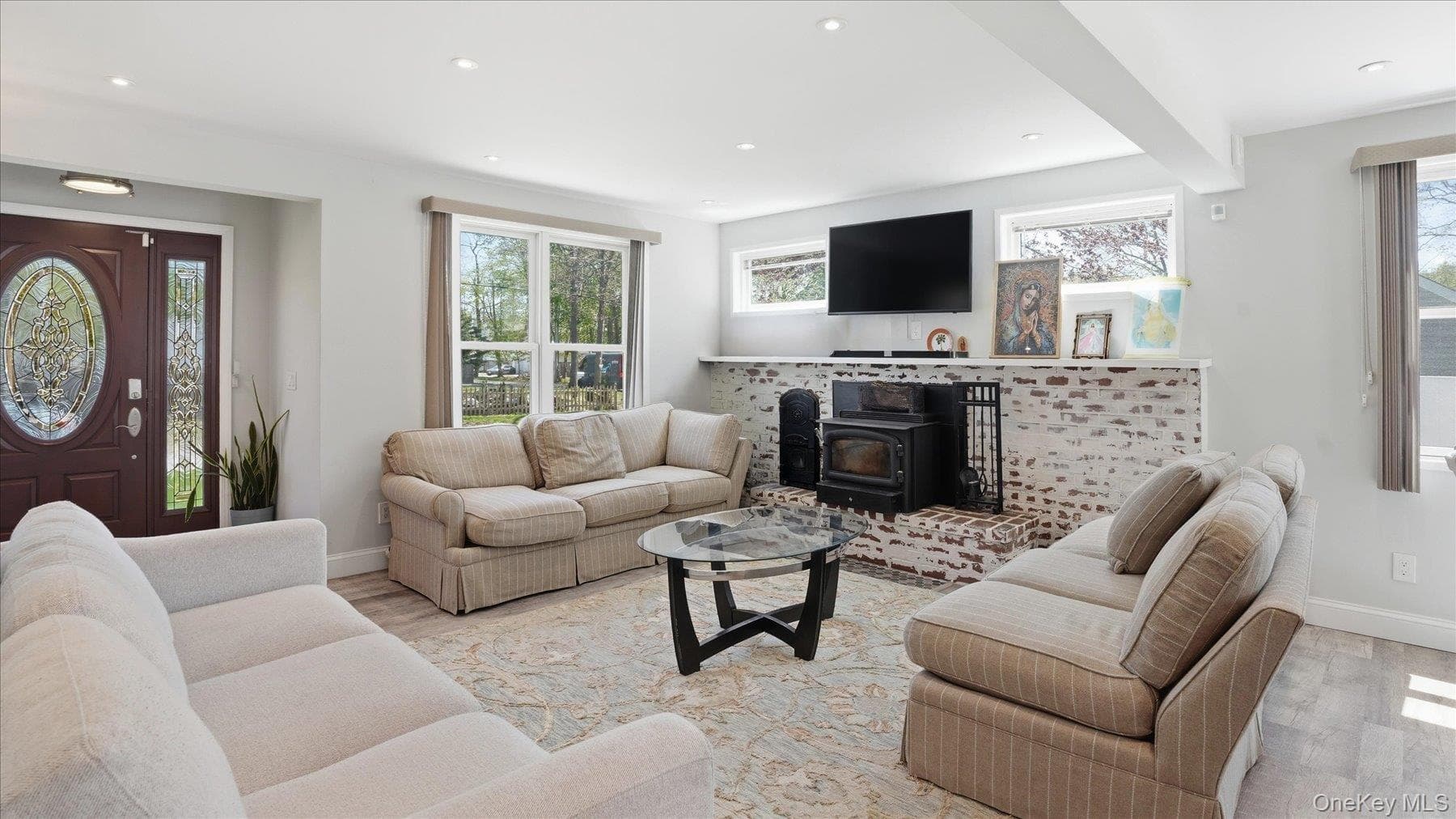 134 Washington Drive thumbnail 12