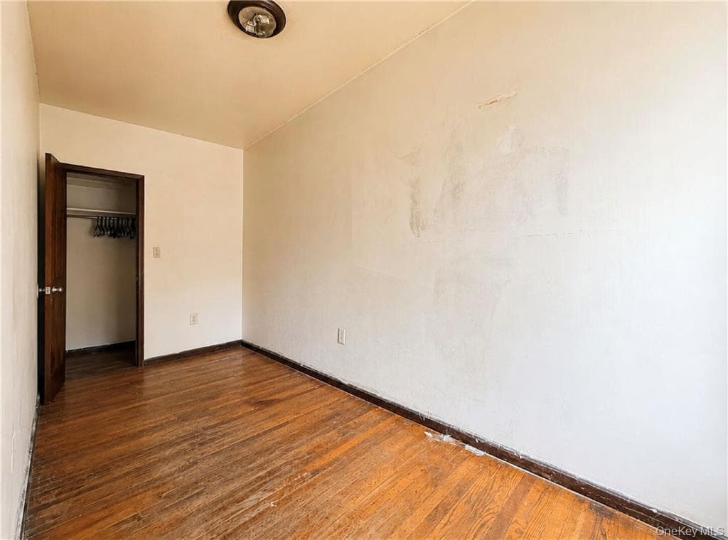 104 Albany Avenue thumbnail 15
