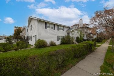 101 E Olive Street thumbnail 21