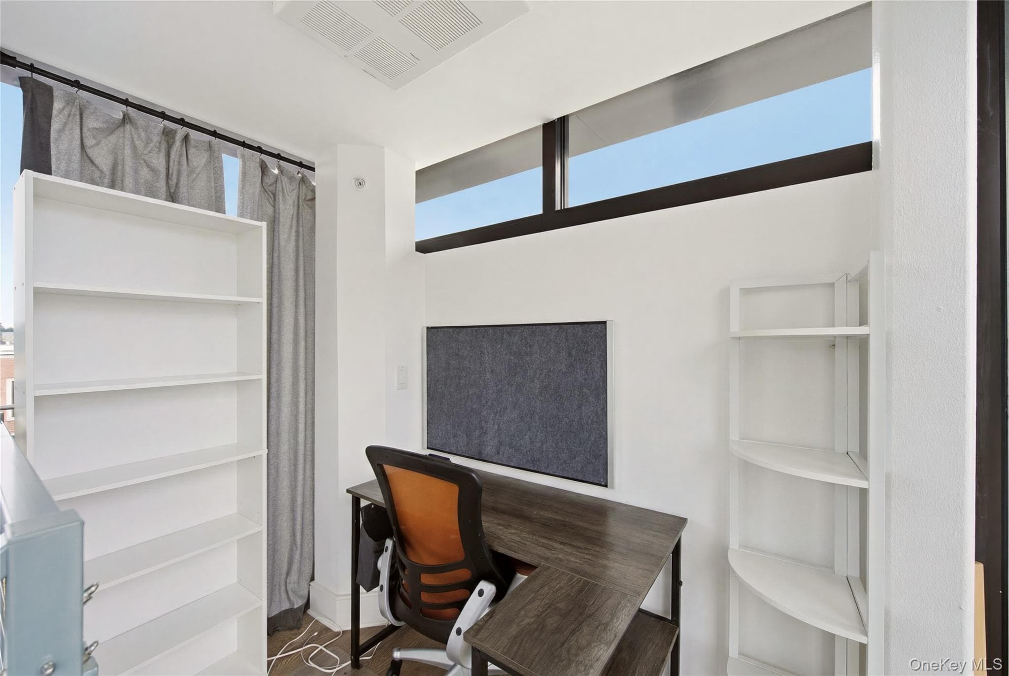 100 Garvies Point Road Unit: 1316 thumbnail 10