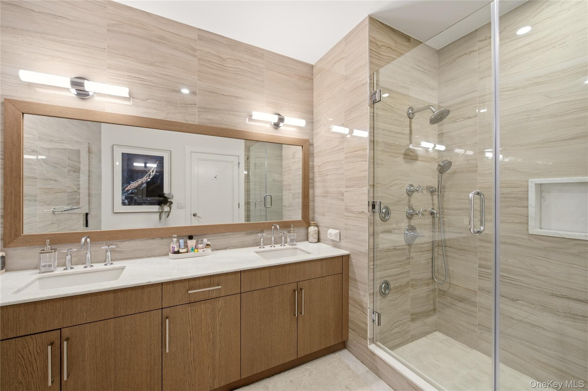 100 Garvies Point Road Unit: 1316 thumbnail 8