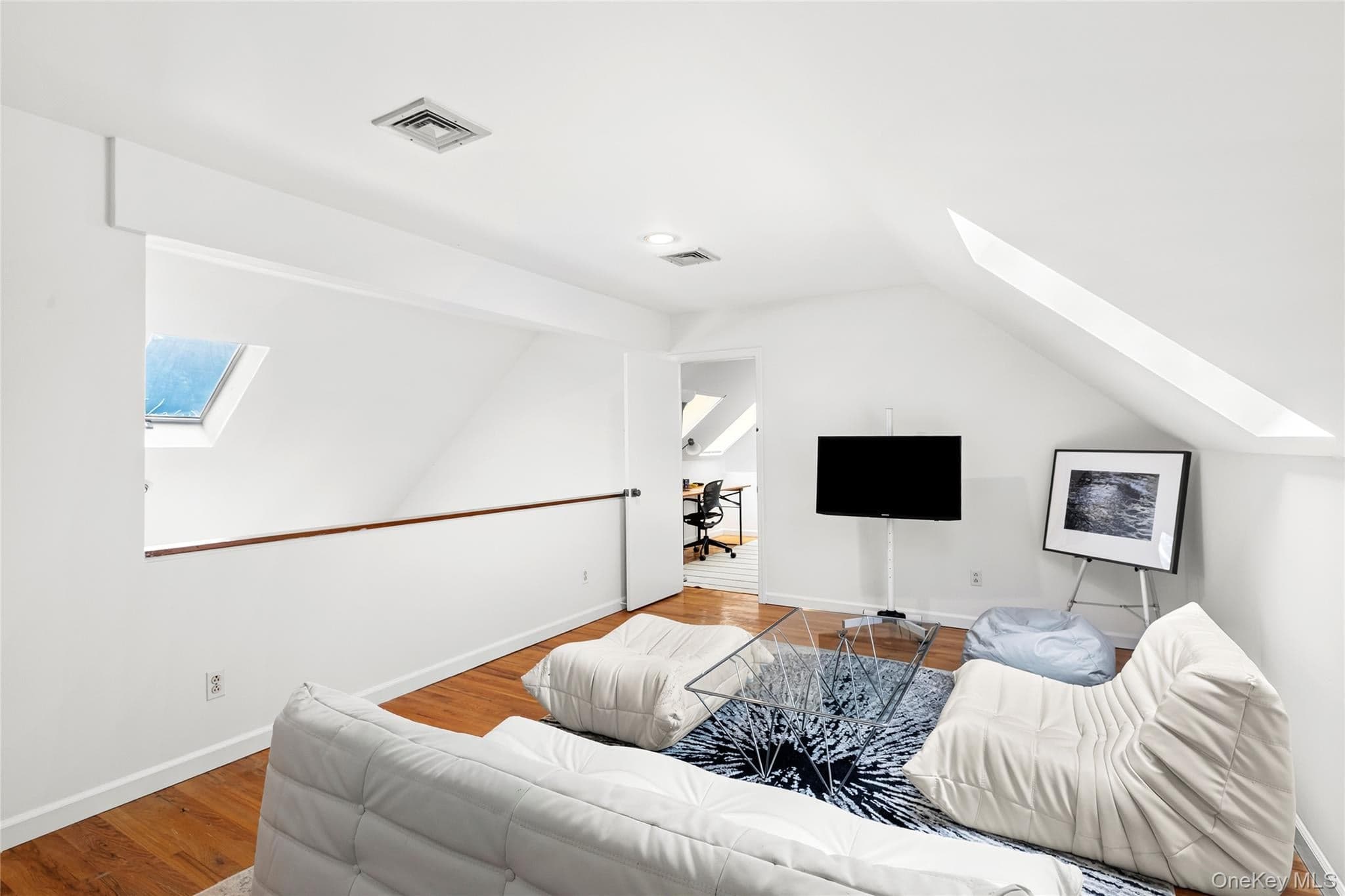 422 Montauk Highway thumbnail 16