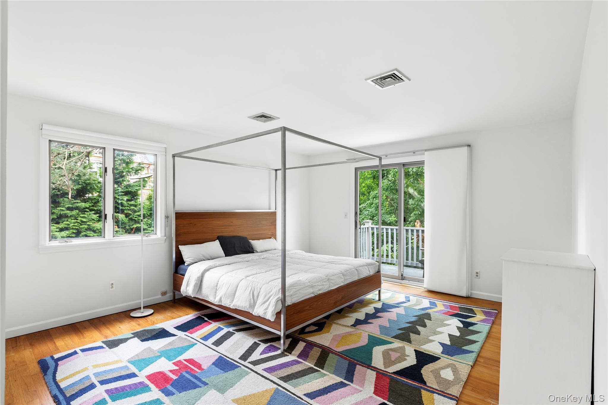 422 Montauk Highway thumbnail 14