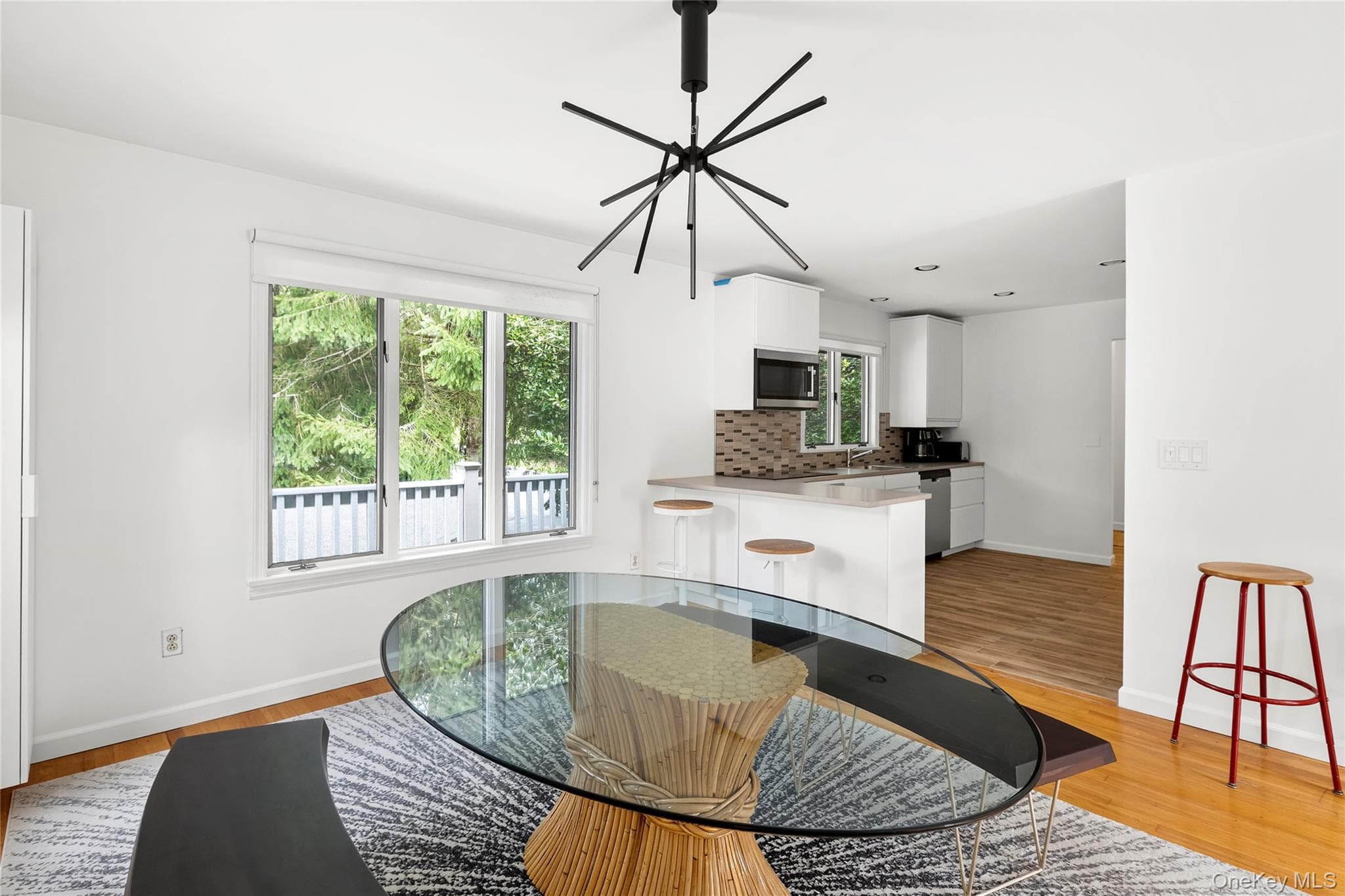 422 Montauk Highway thumbnail 10