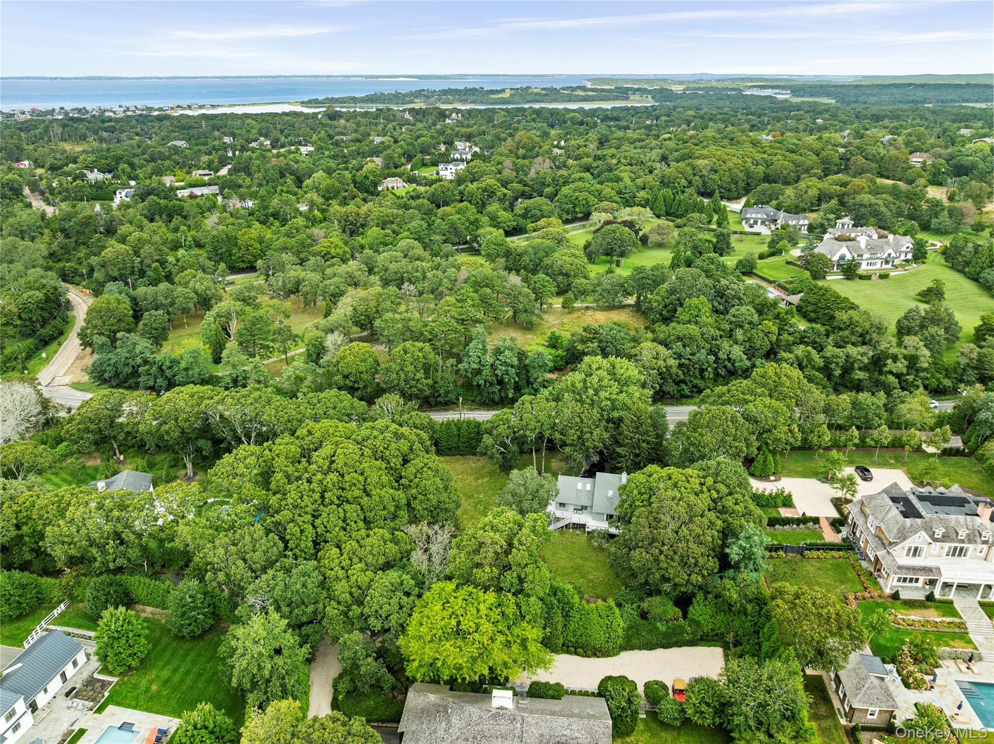 422 Montauk Highway thumbnail 25