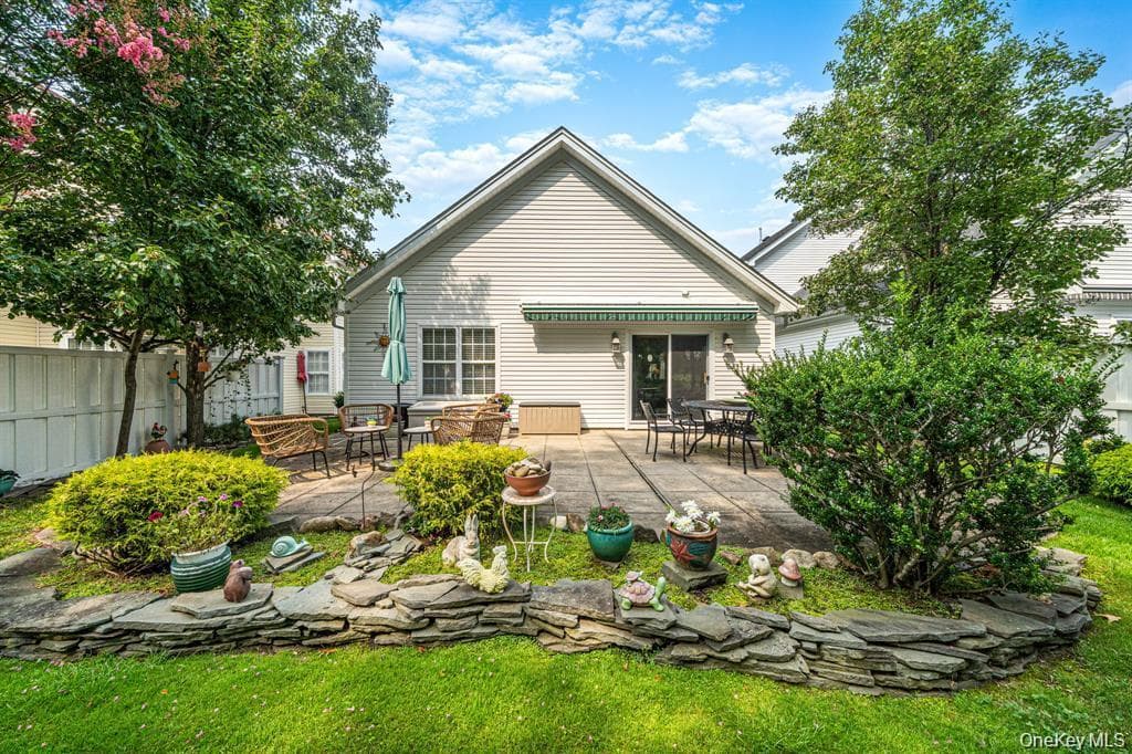 63 Madison Circle thumbnail 23