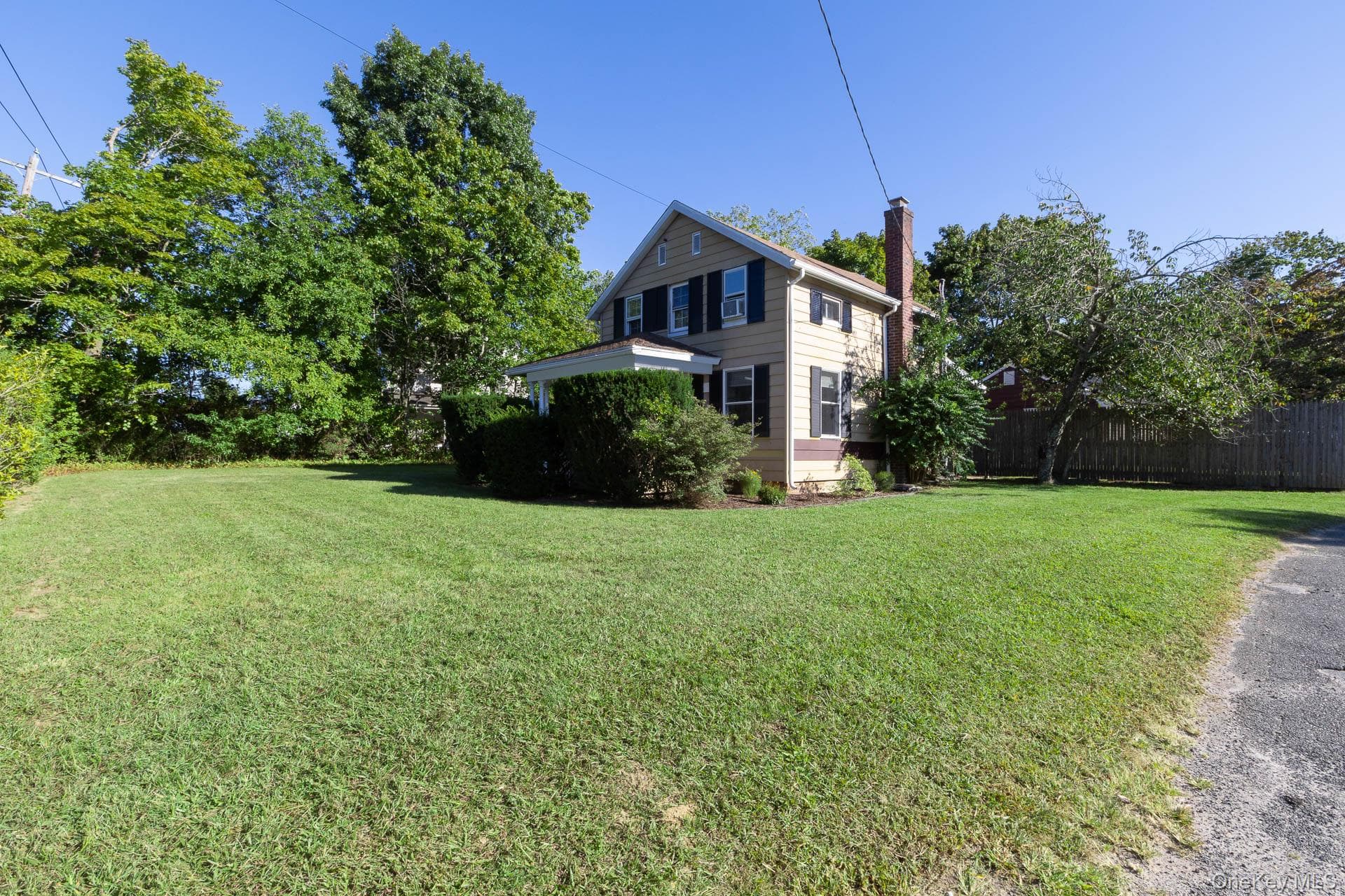 455 Montauk Highway thumbnail 2