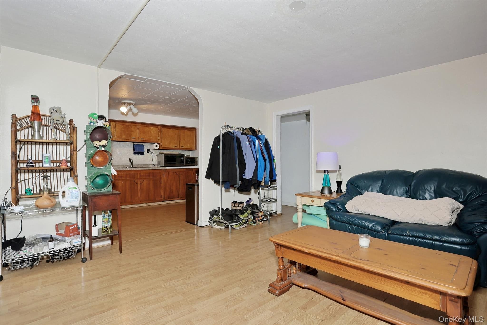 2 Westend Avenue thumbnail 29