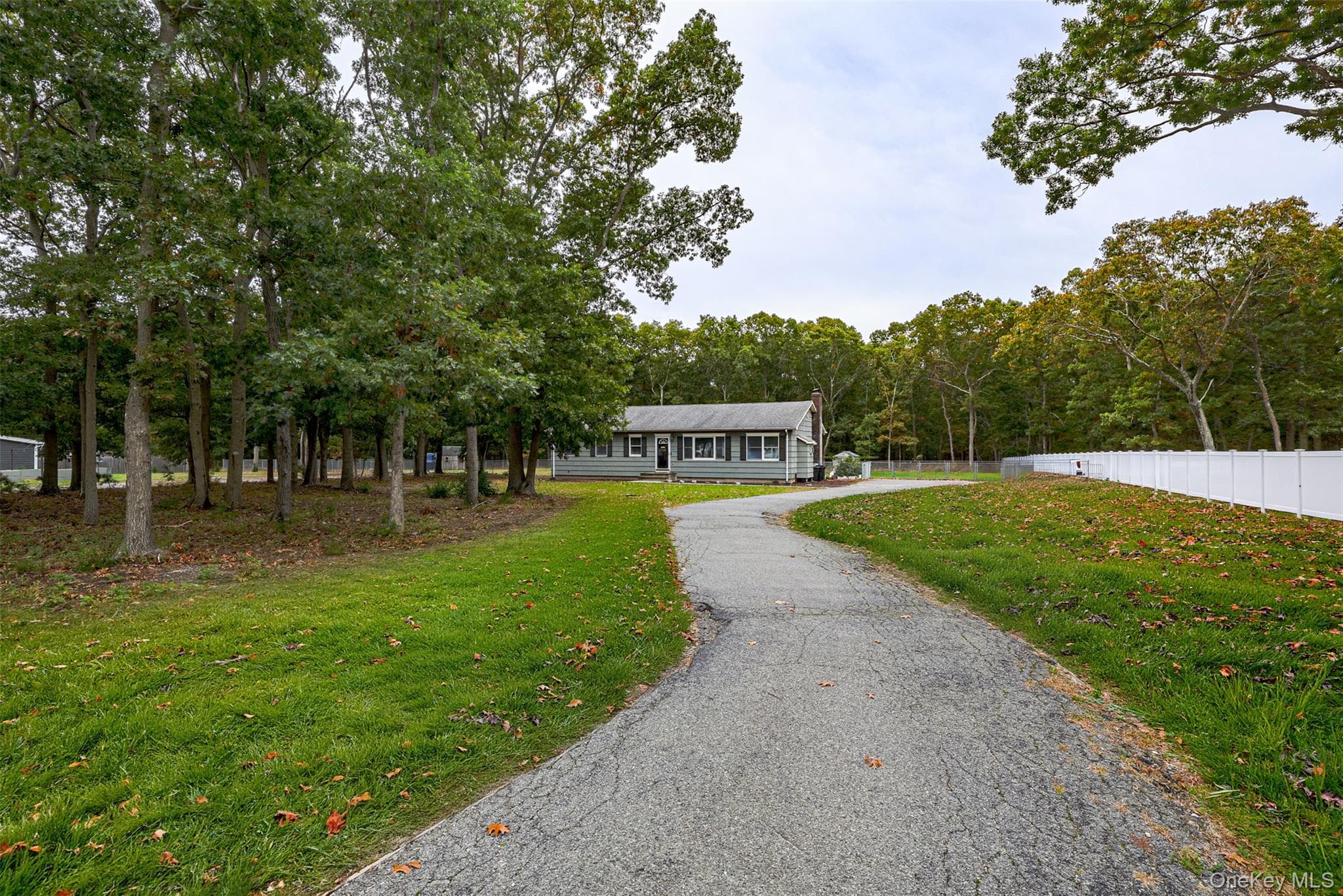 154 E Woodside Avenue thumbnail 2