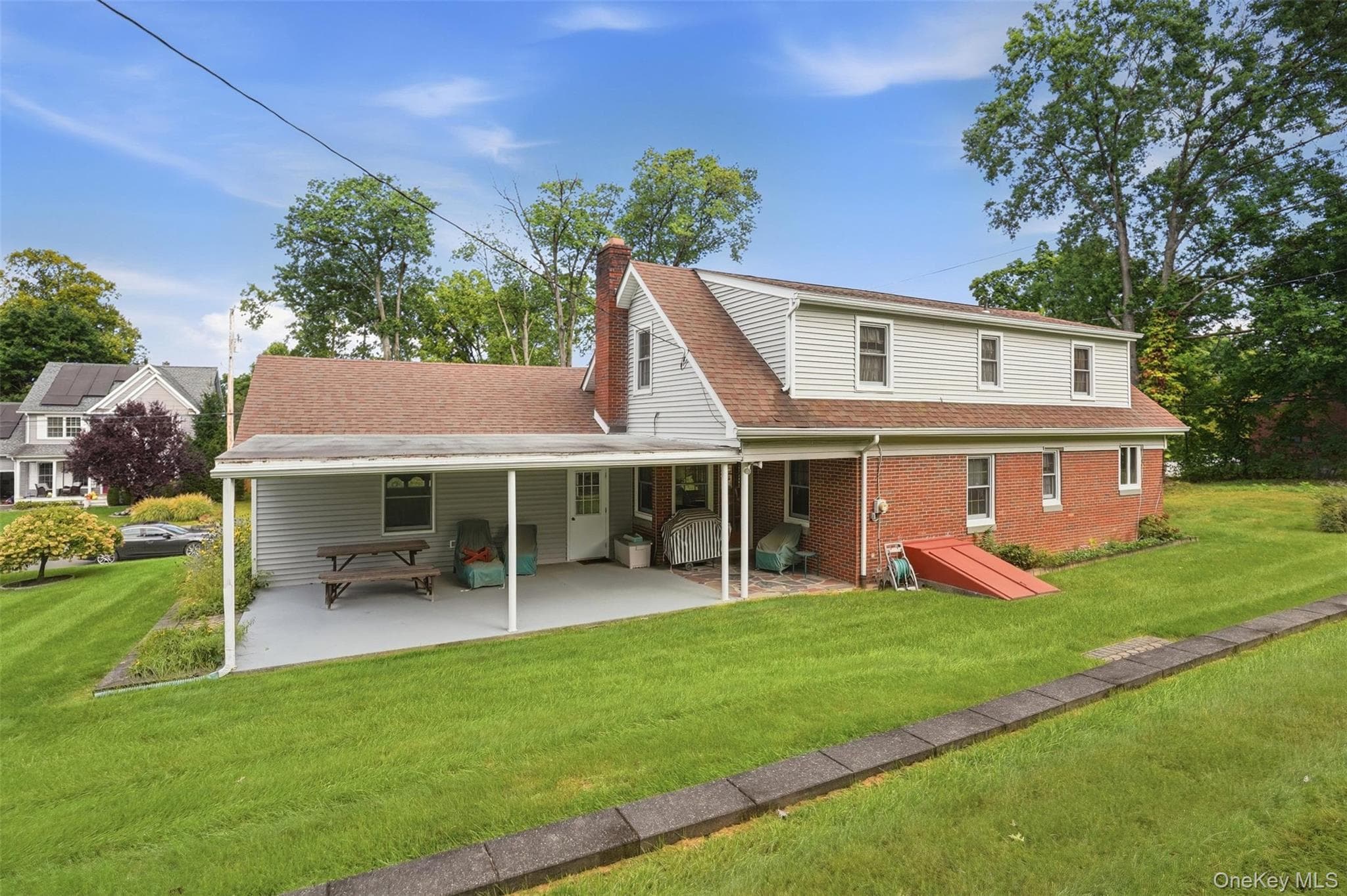 25 E Willow Street thumbnail 3