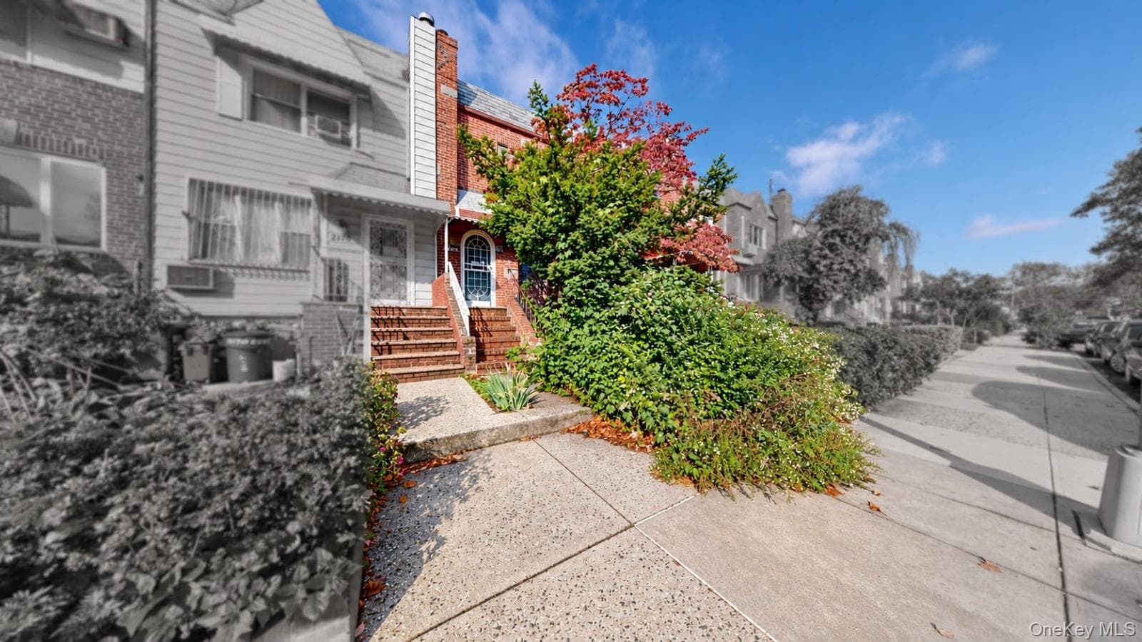 2168 E 28th Street thumbnail 2
