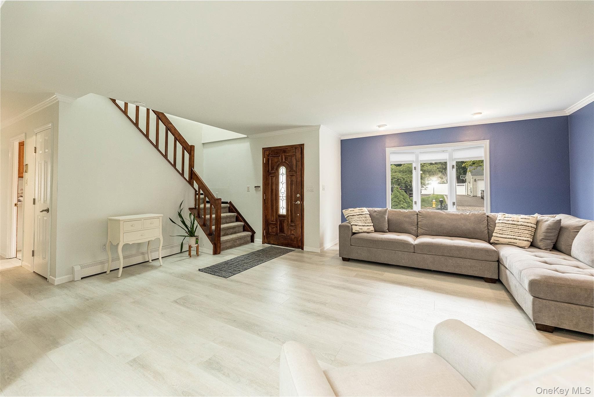 24 Gainsborough Road thumbnail 3