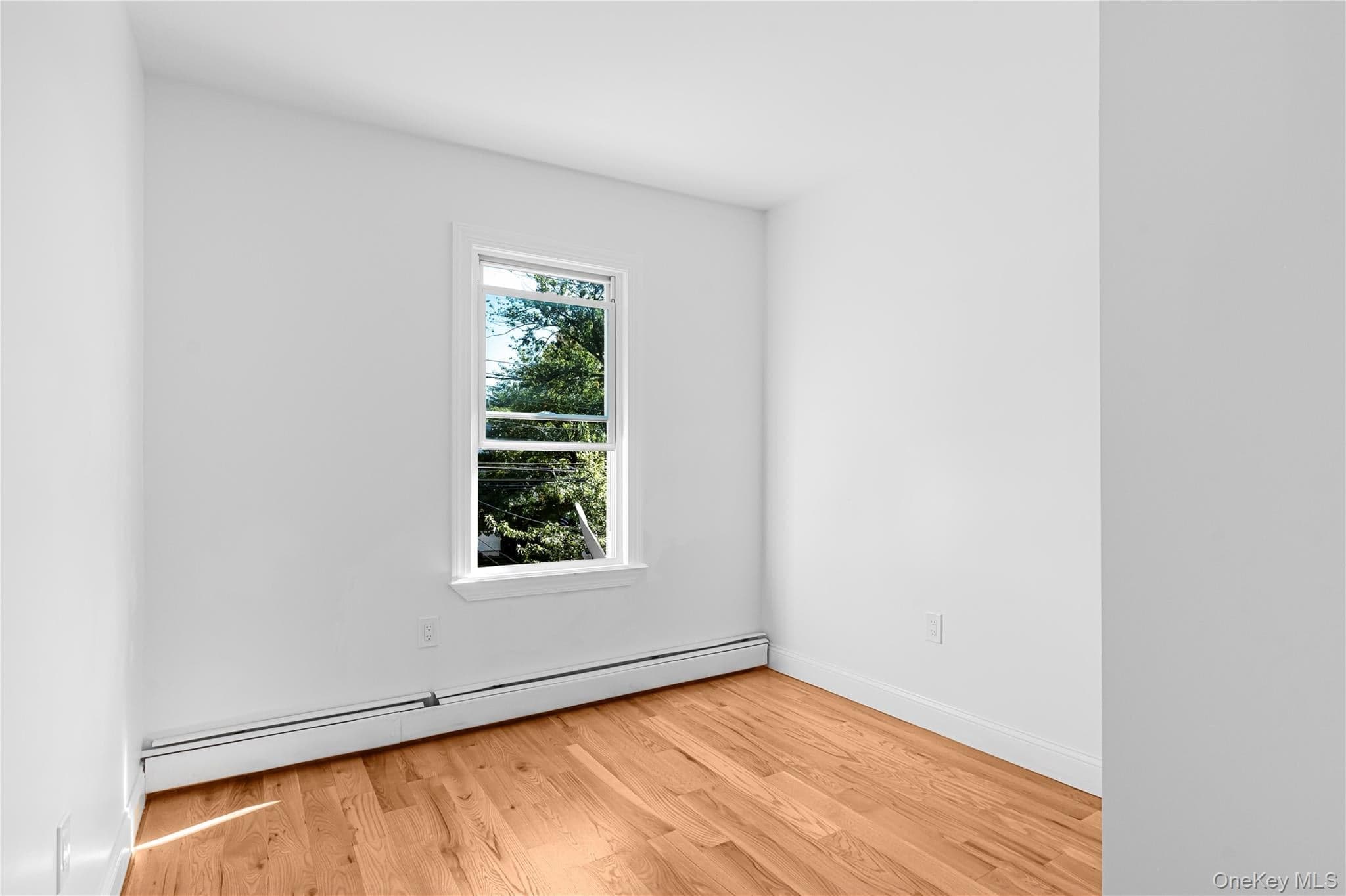 11570 Newburgh Street thumbnail 10
