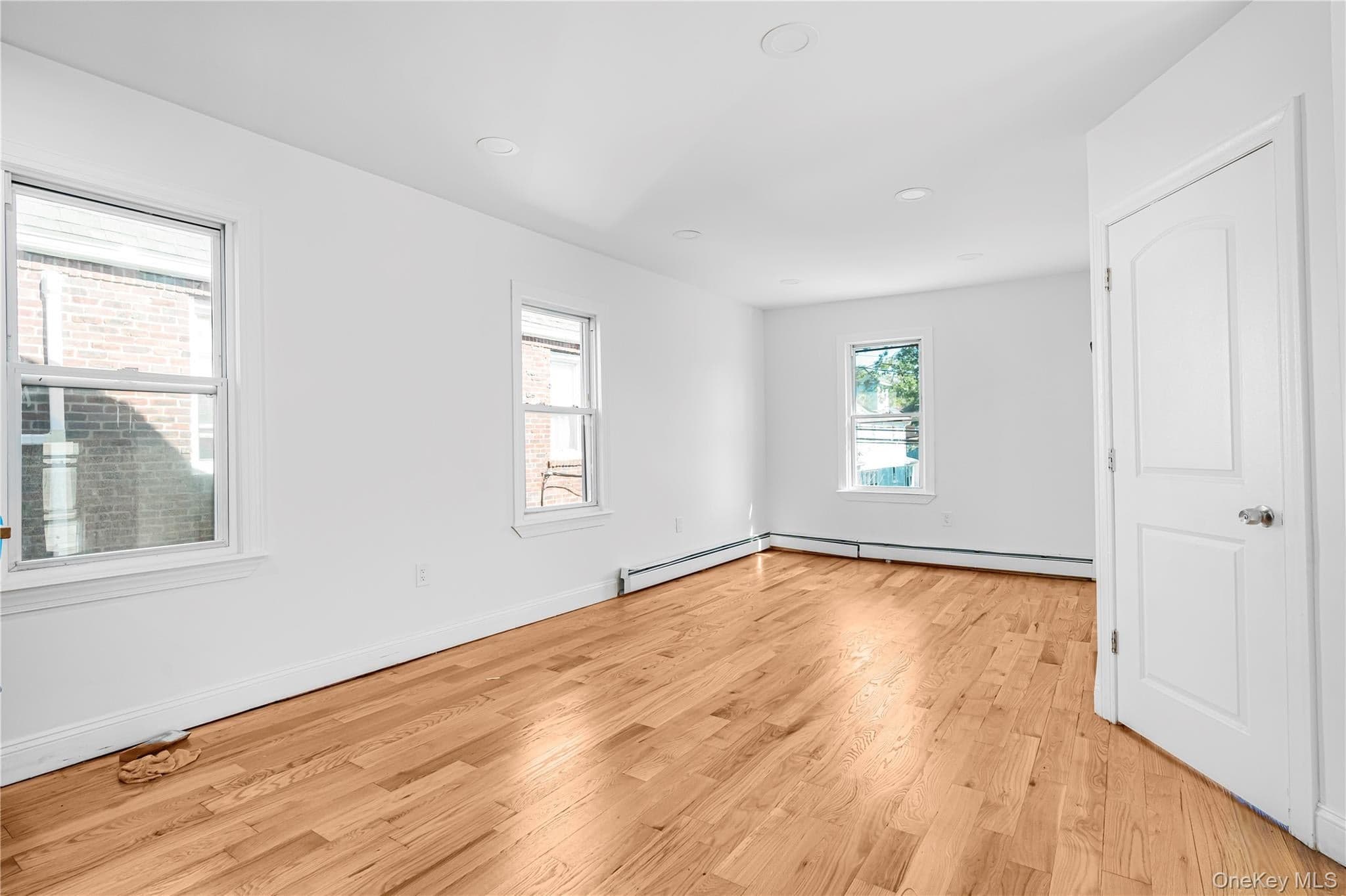 11570 Newburgh Street thumbnail 11