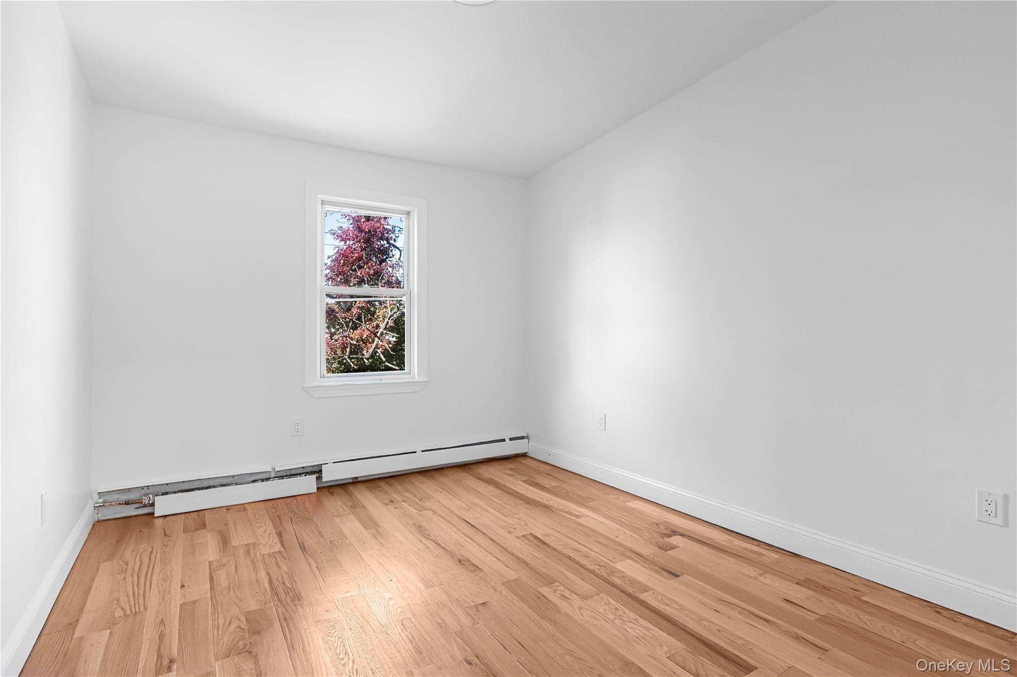 11570 Newburgh Street thumbnail 15
