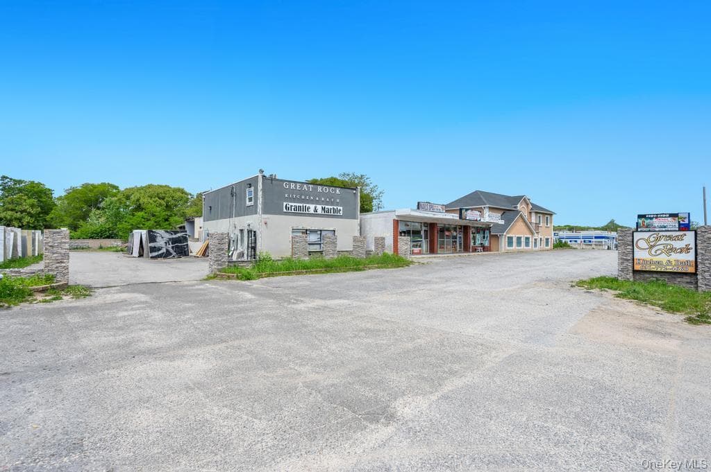 1189 Montauk Highway thumbnail 6