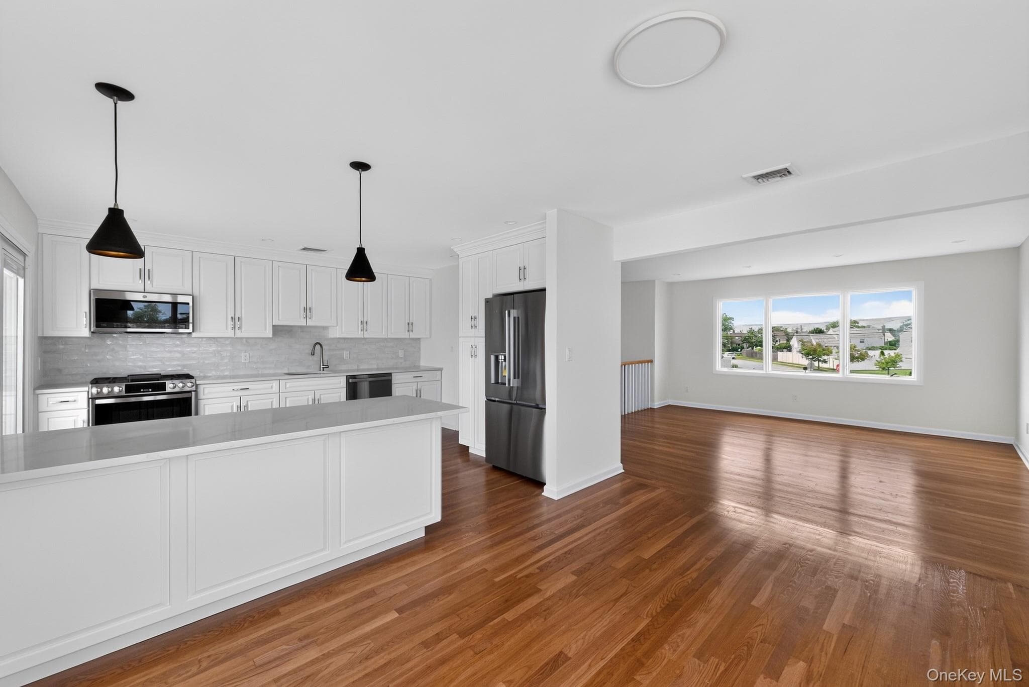 89 Ocean Avenue Unit: A thumbnail 4