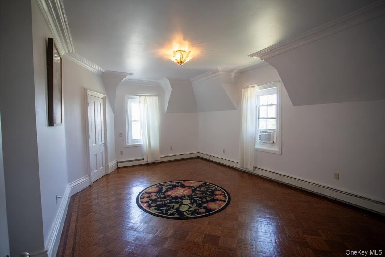 12 Monell Place thumbnail 23