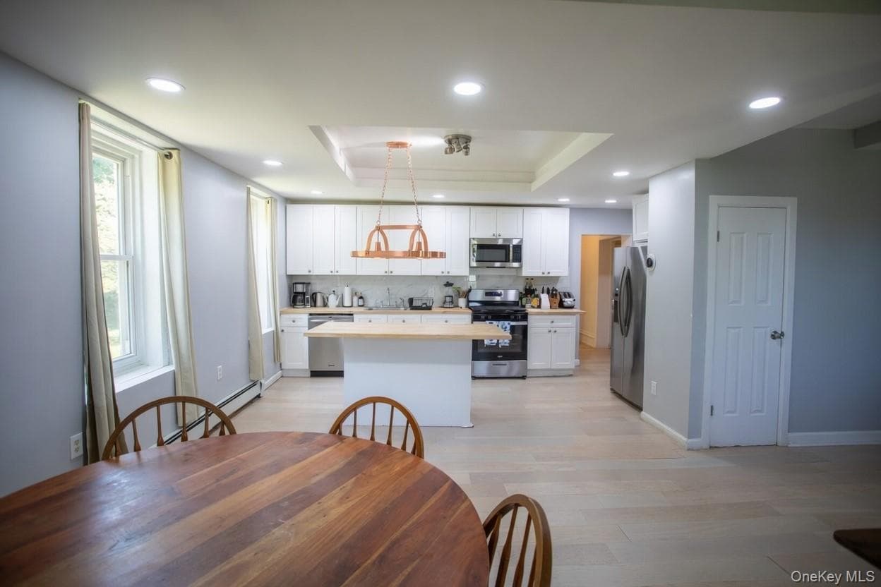 12 Monell Place thumbnail 11