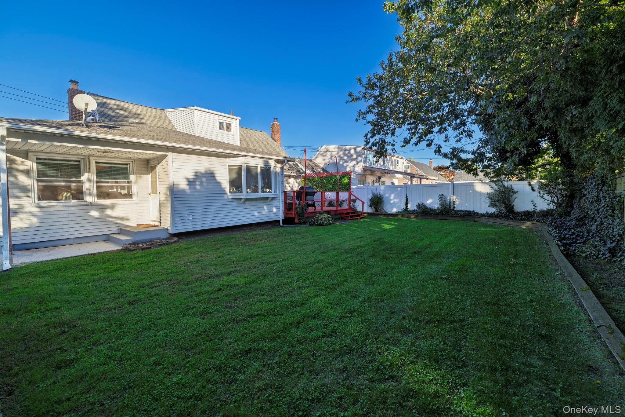 2066 Seaford Avenue thumbnail 29