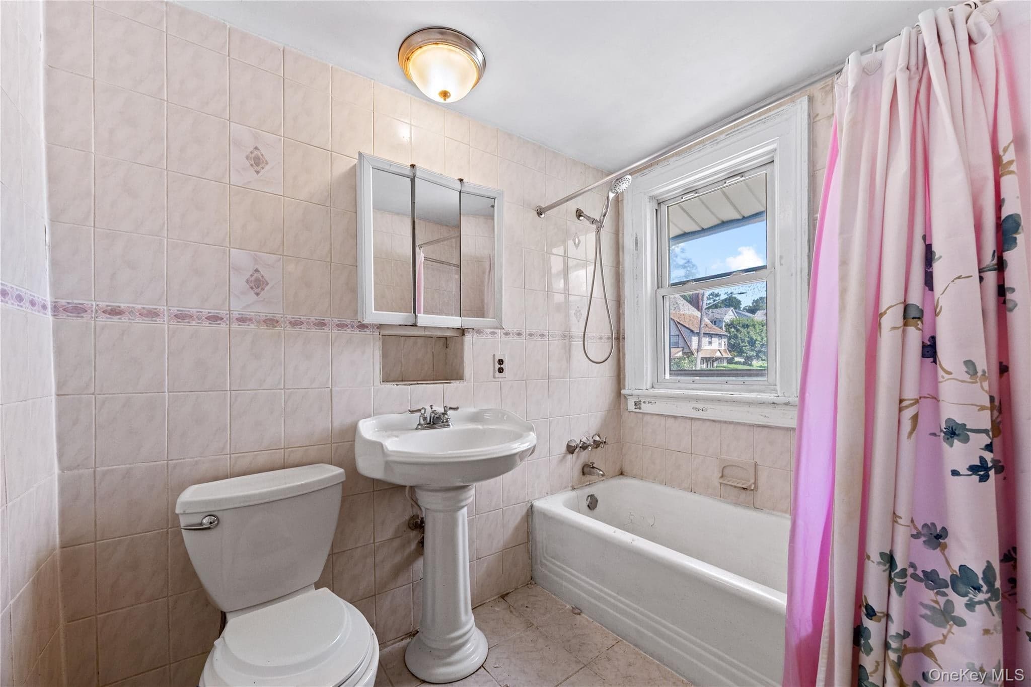 17 Midland Avenue thumbnail 16