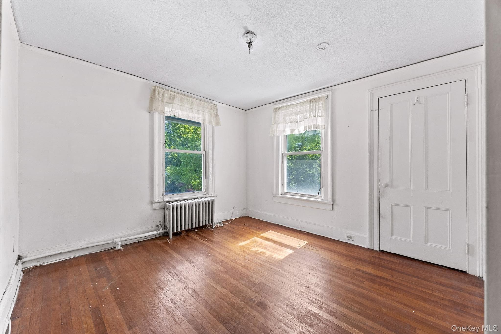 17 Midland Avenue thumbnail 10