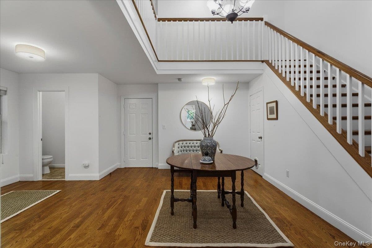 15 Guilford Circle thumbnail 5