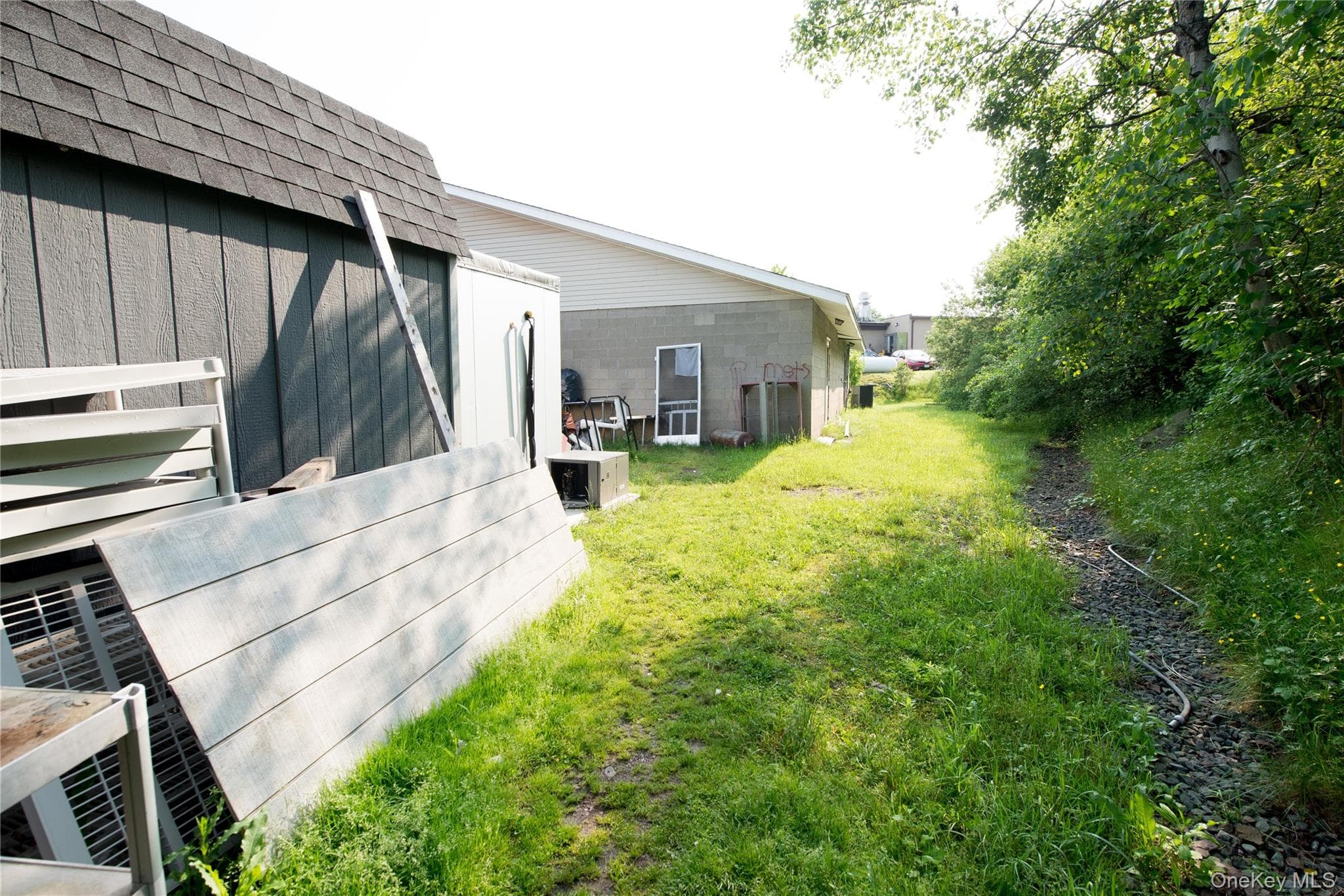 28 Raceway Road thumbnail 17