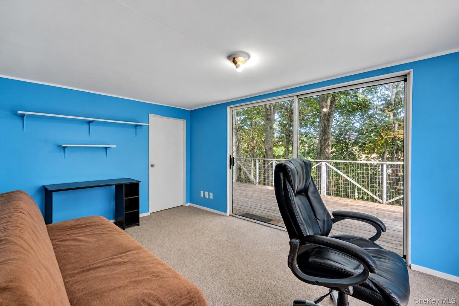 4 Holzman Drive thumbnail 12