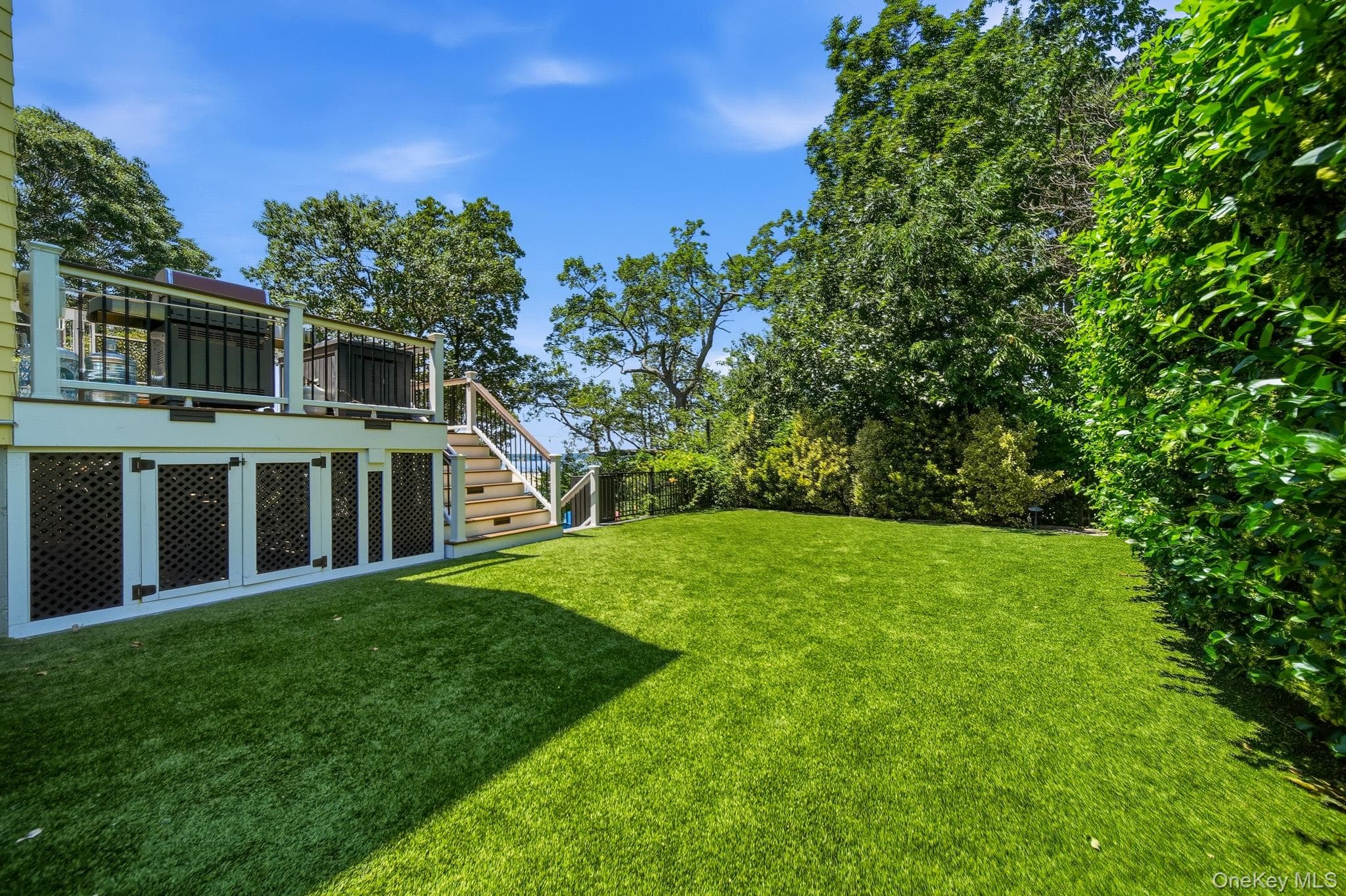 114 Eatons Neck Road thumbnail 23