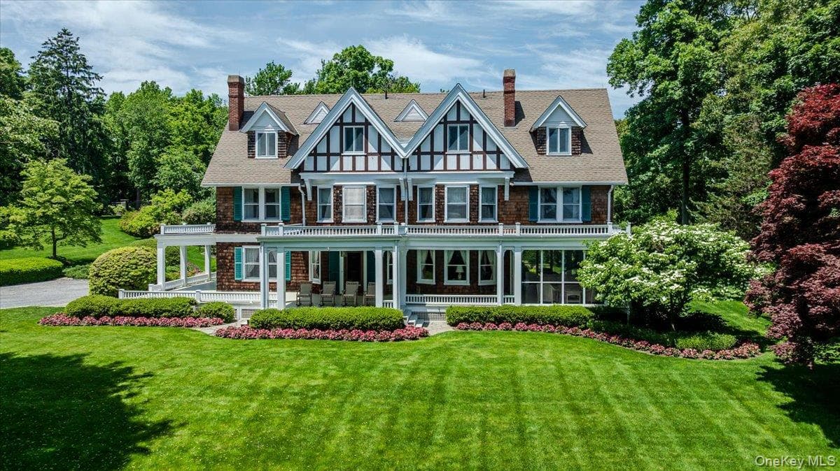 563 Asharoken Avenue thumbnail 2