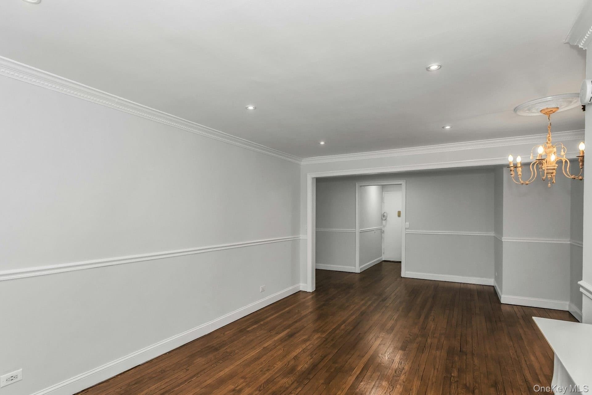 33-24 91st Street Unit: 5N thumbnail 10