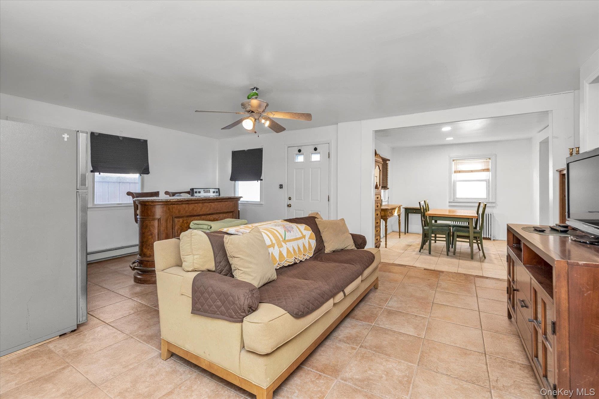 303 Oak Street thumbnail 10