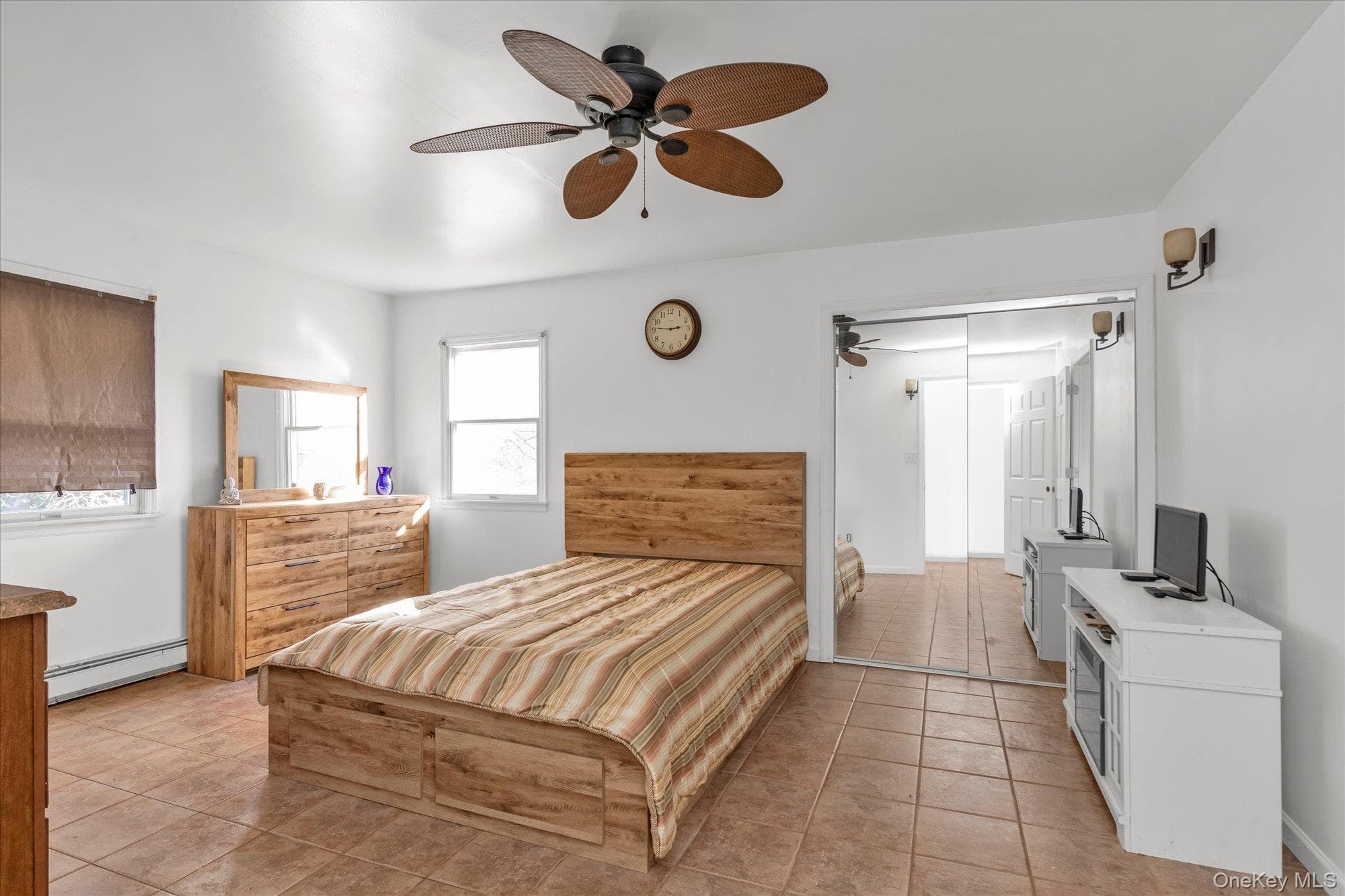 303 Oak Street thumbnail 14