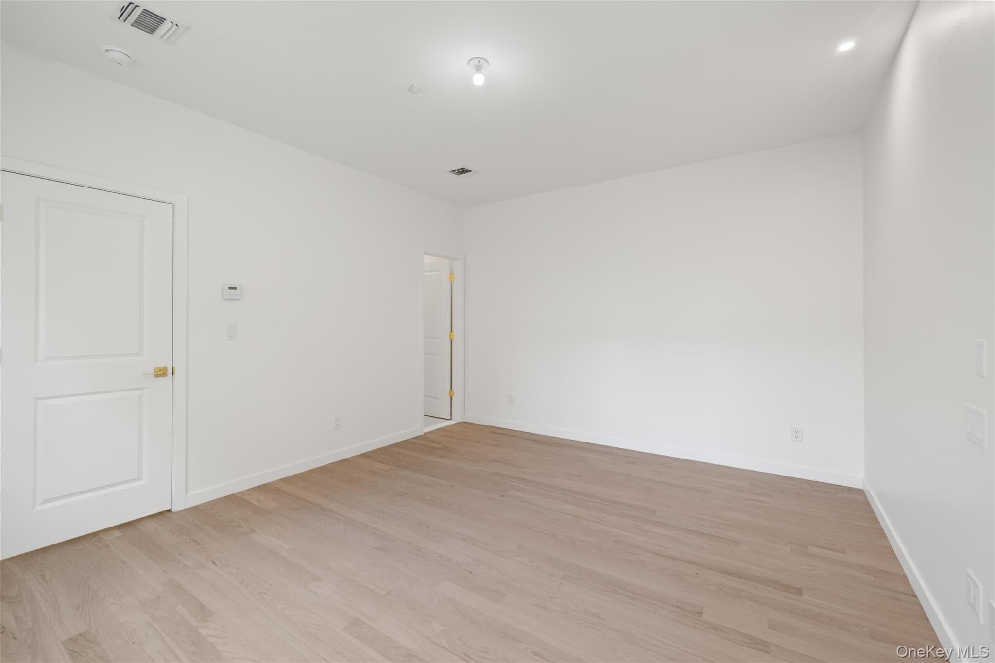 41 Saddle River Road Unit: 216 thumbnail 31